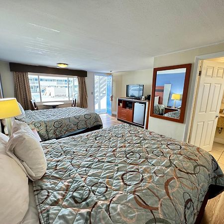 Days Inn By Wyndham - Cape Cod West Yarmouth Ngoại thất bức ảnh