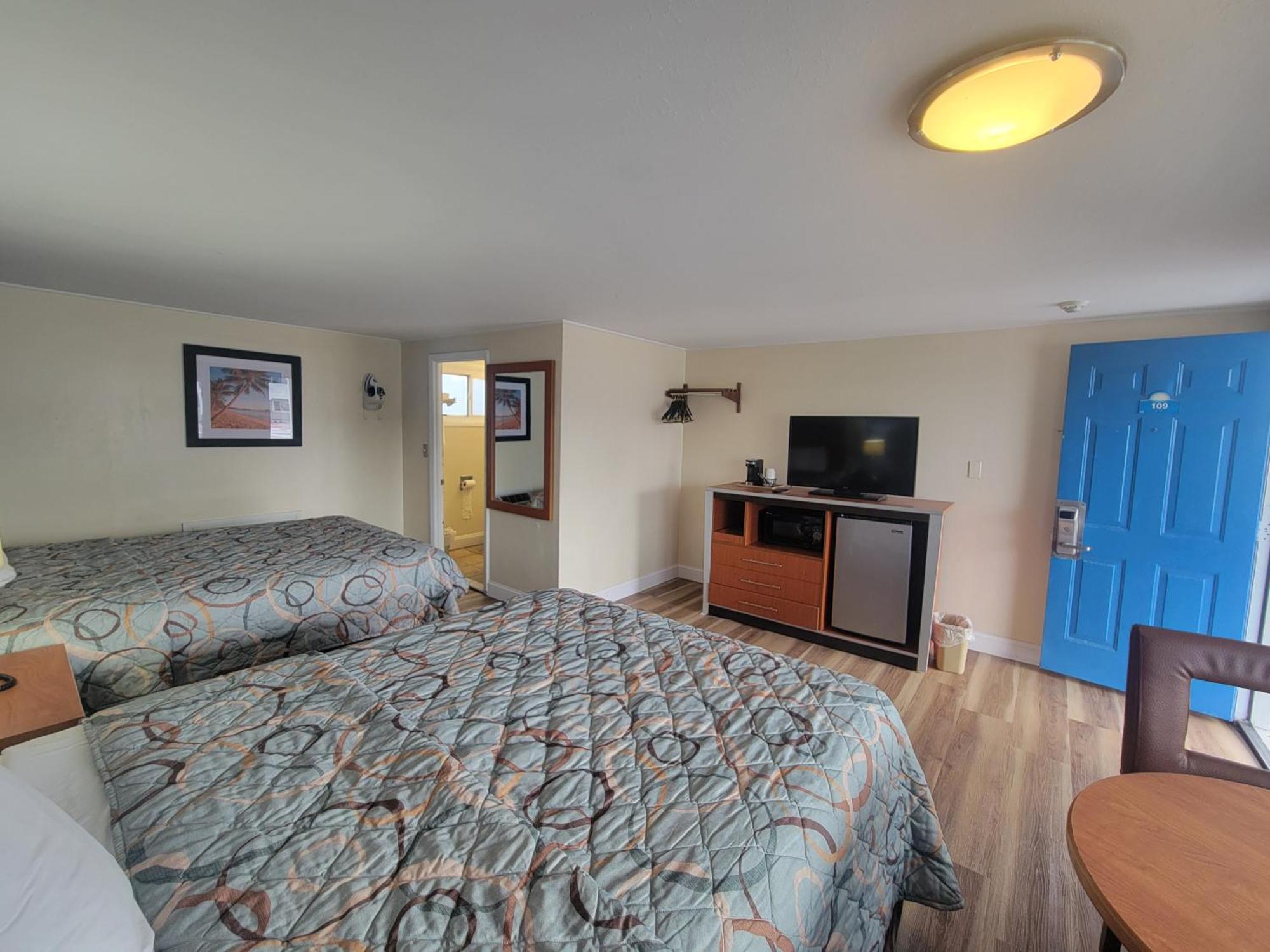 Days Inn By Wyndham - Cape Cod West Yarmouth Ngoại thất bức ảnh