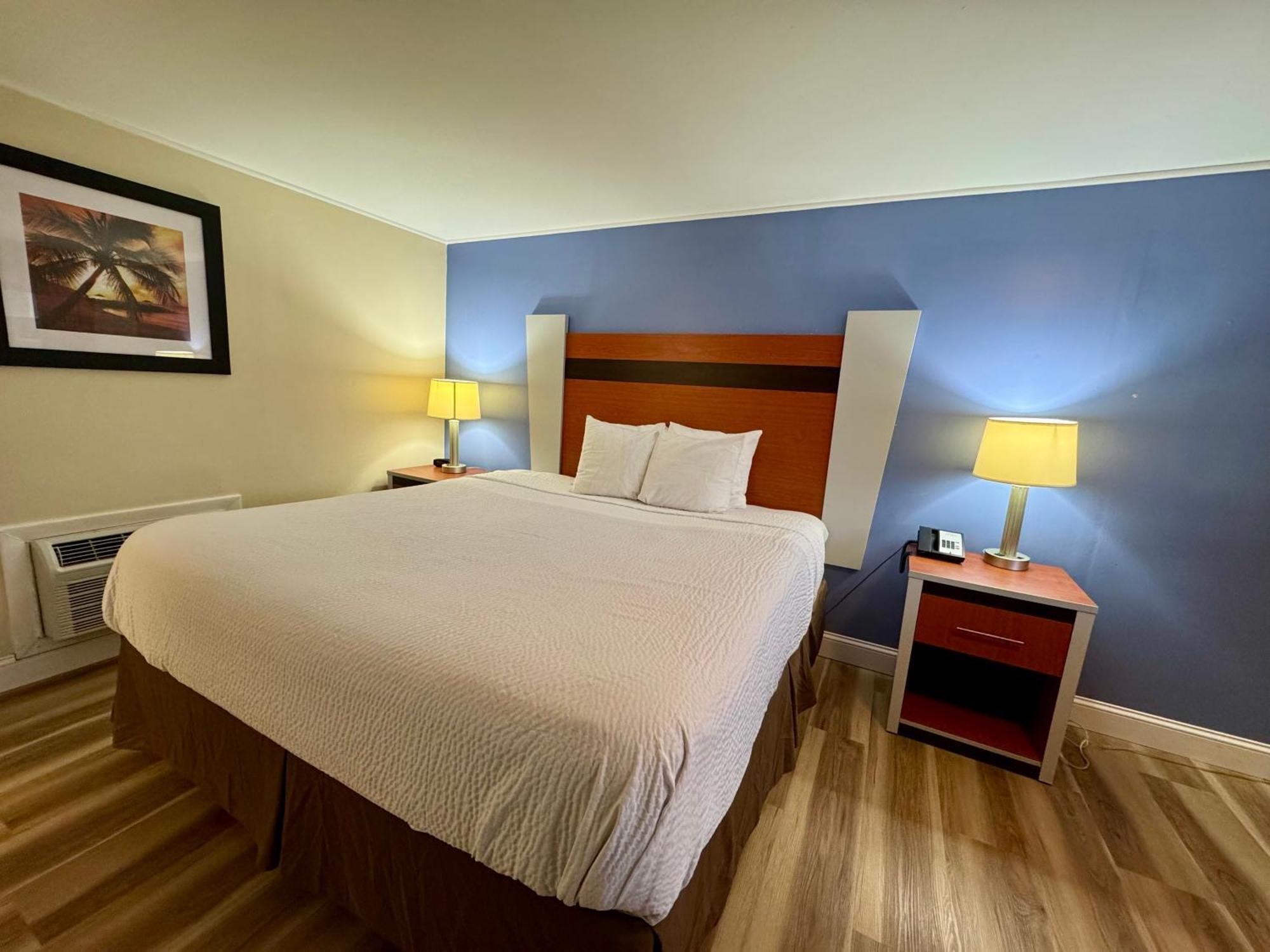 Days Inn By Wyndham - Cape Cod West Yarmouth Ngoại thất bức ảnh