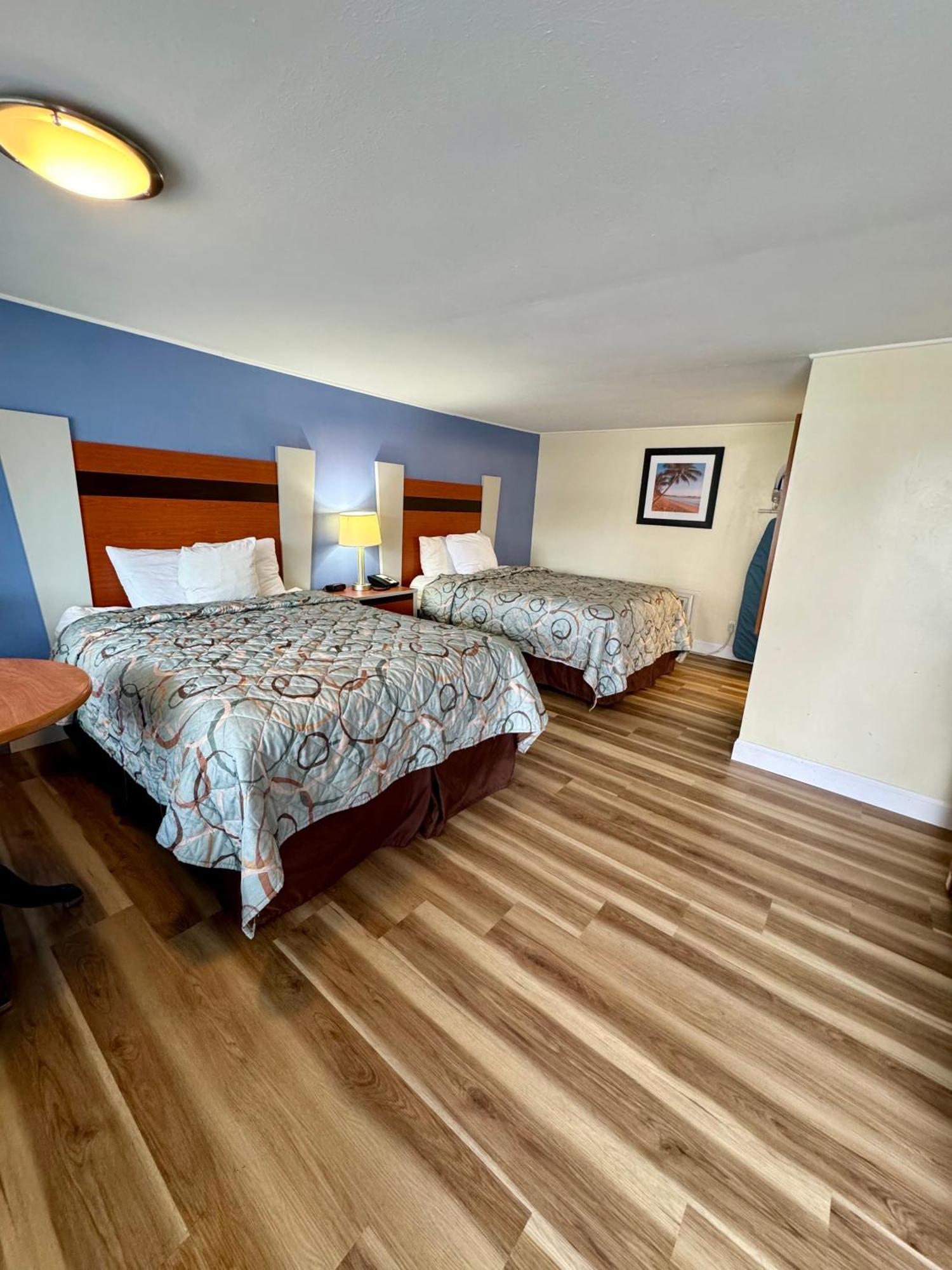 Days Inn By Wyndham - Cape Cod West Yarmouth Ngoại thất bức ảnh